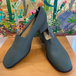 Talbots Made in Italy slip on Stretchy Fabric Loafer shoes-Dark Sage Size 8M